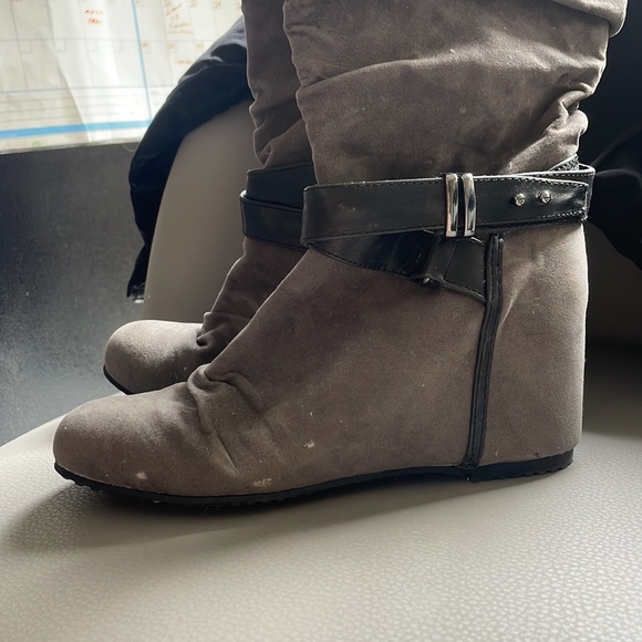 Aldo Suede Style Tall Hidden Wedge Boots - Picture 2 of 7